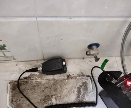 广东屋顶漏水维修公司分享下卫生间漏水的危害及解决方法